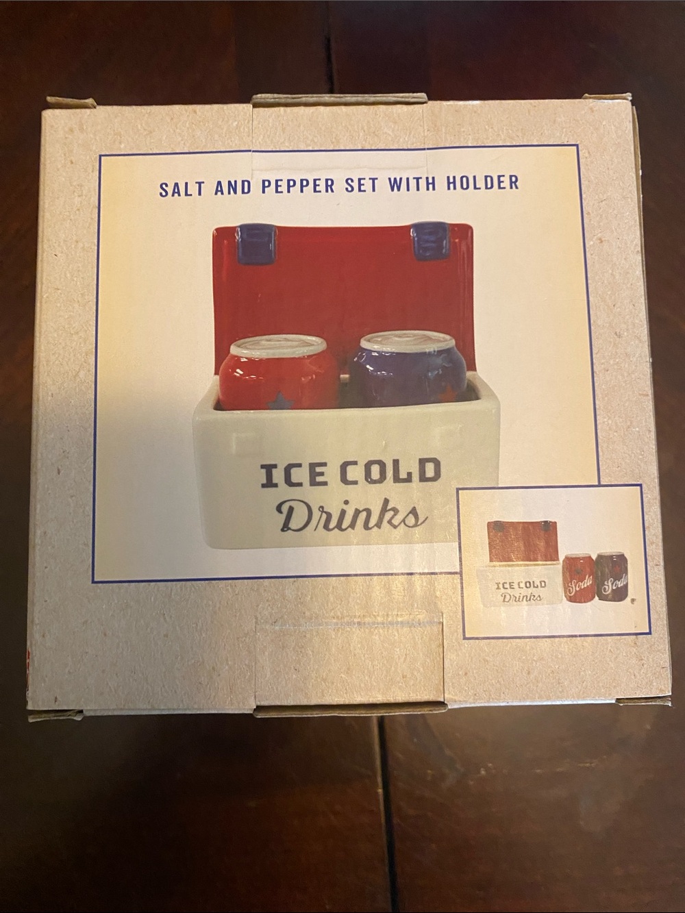Cracker Barrel salt pepper 3 pc boxed set Nwts red white blue cooler drinks